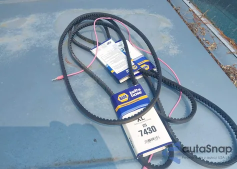 1986 Oldsmobile Cutlass Supreme из США, поврежденный, VIN 2G3GR47Y4G2330630